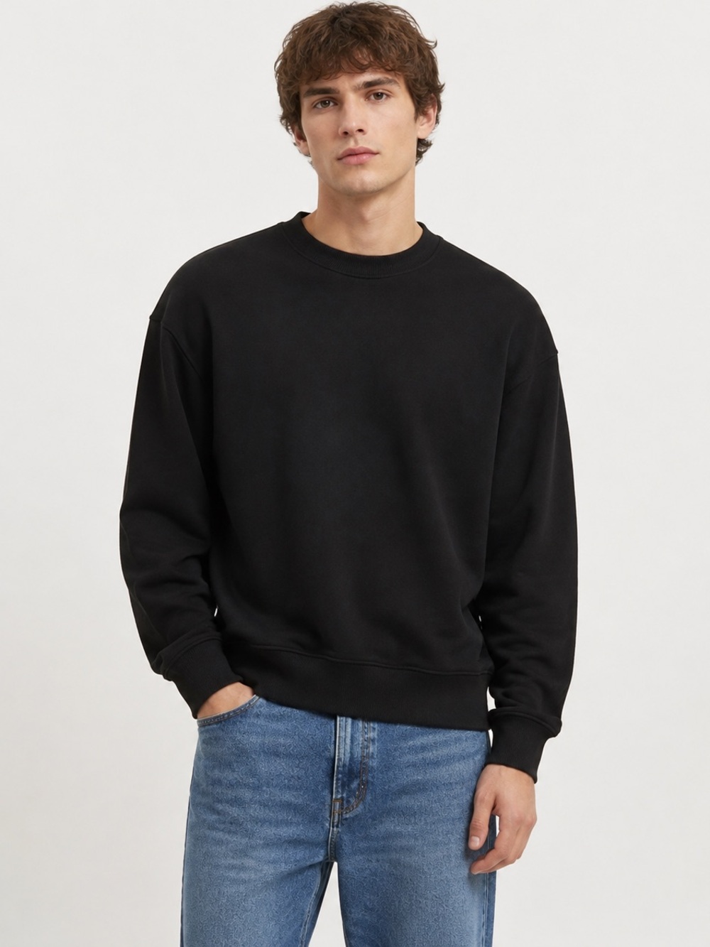 H&M Men’s Black Loose Fit Crewneck Sweatshirt Size Small